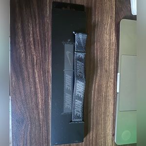 Nike apple band 45mm